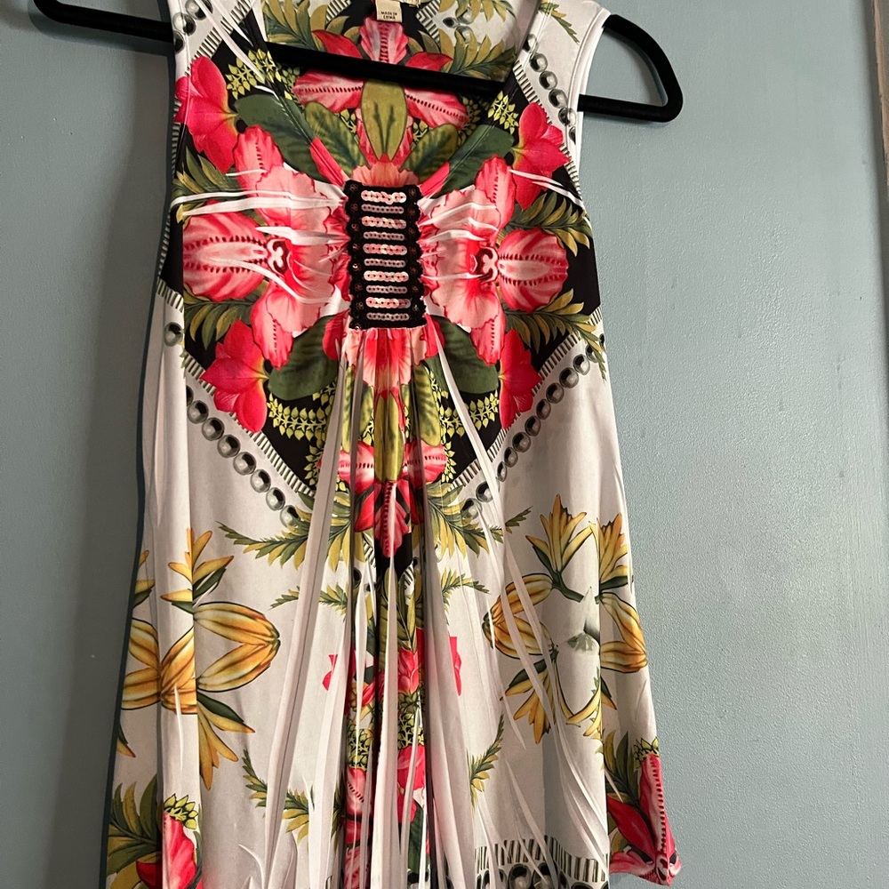 SELLING EMERALD TOP FOR WOMEN SiZE PS COLOR FLORAL 💐🌿🪷🎋SLEEVELESS